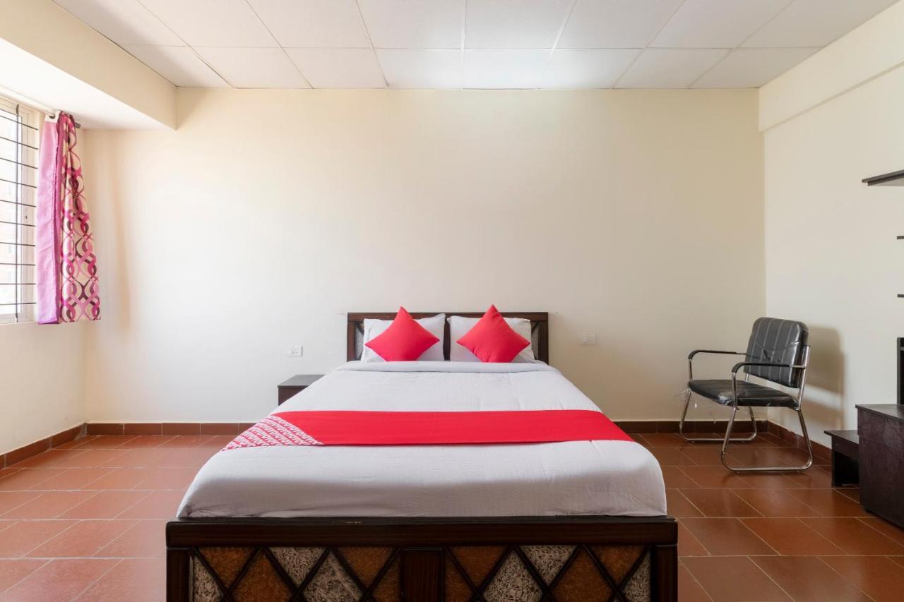Oyo 49073 Whitefield Comforts Hotel Bangalore Luaran gambar