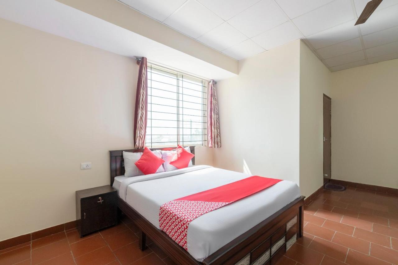 Oyo 49073 Whitefield Comforts Hotel Bangalore Luaran gambar