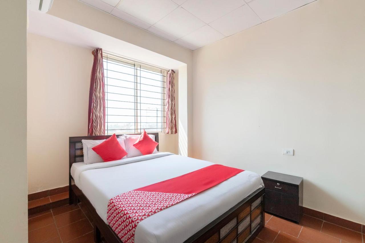 Oyo 49073 Whitefield Comforts Hotel Bangalore Luaran gambar