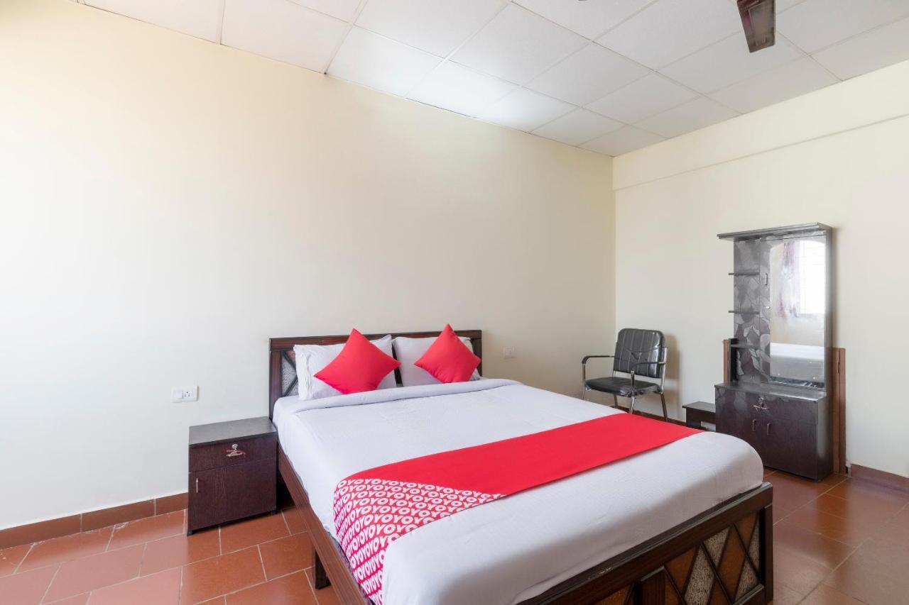 Oyo 49073 Whitefield Comforts Hotel Bangalore Luaran gambar